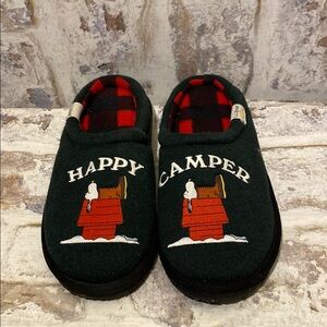 LL Bean x Peanuts Slippers
